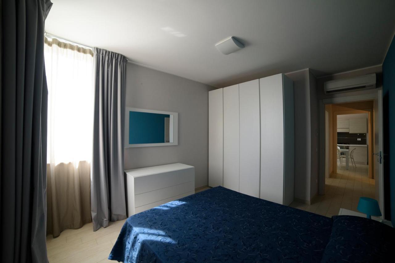 Case Vacanze Blue Bay Resort Roseto Degli Abruzzi Ngoại thất bức ảnh