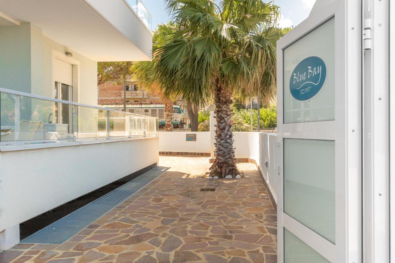 Case Vacanze Blue Bay Resort Roseto Degli Abruzzi Ngoại thất bức ảnh