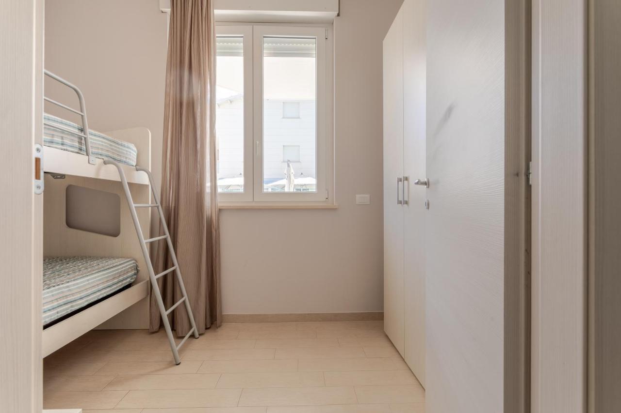 Case Vacanze Blue Bay Resort Roseto Degli Abruzzi Ngoại thất bức ảnh