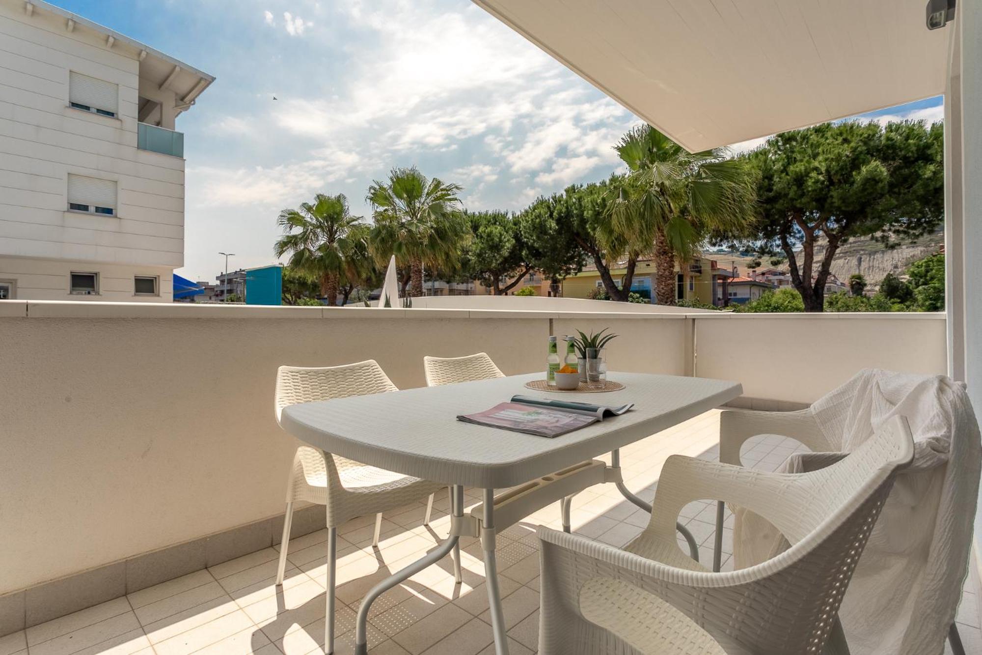 Case Vacanze Blue Bay Resort Roseto Degli Abruzzi Ngoại thất bức ảnh