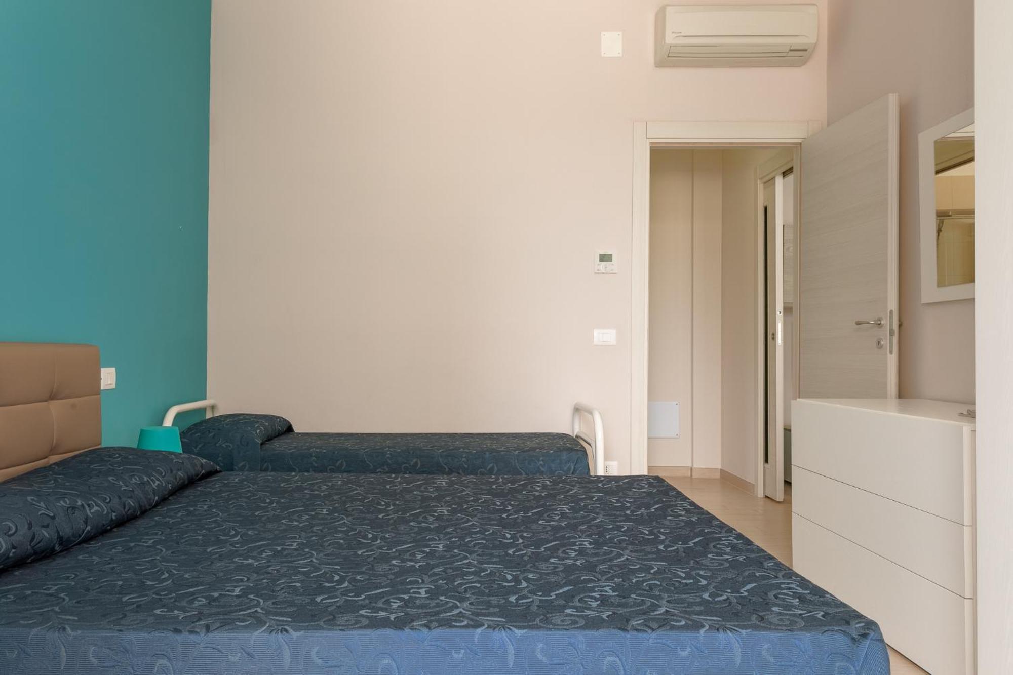 Case Vacanze Blue Bay Resort Roseto Degli Abruzzi Ngoại thất bức ảnh