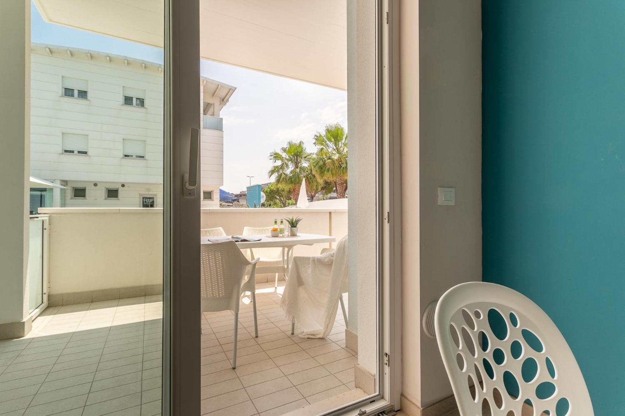 Case Vacanze Blue Bay Resort Roseto Degli Abruzzi Ngoại thất bức ảnh